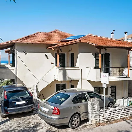 Apartamento Lefkothea 3 *