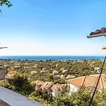 Apartment Lefkothea 3 *